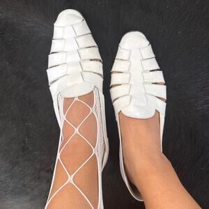 Vintage White Bally leather woven flats loafers size 8